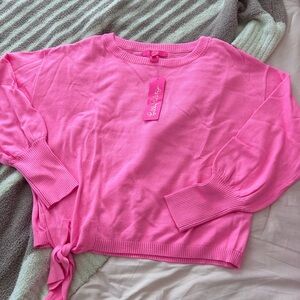 Lilly Pulitzer women’s medium crewneck sweater bright pink fuchsia.